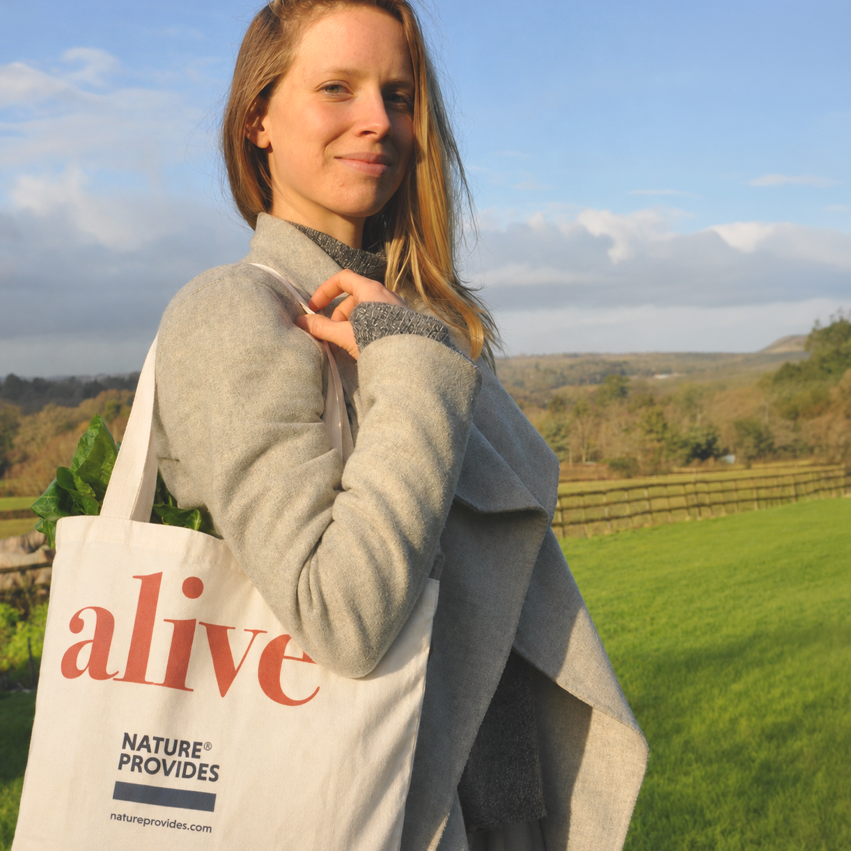 Nature Provides 'alive' natural cotton tote bag